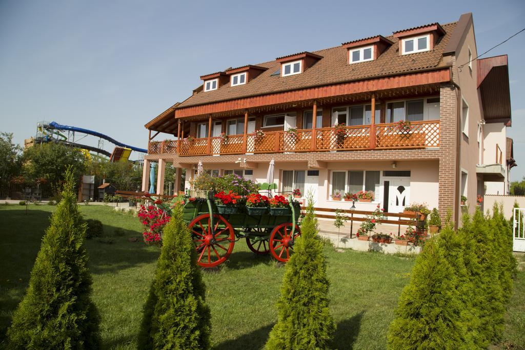 Hotel Magdaléna Vendégház Hajdúszoboszló Exterior foto